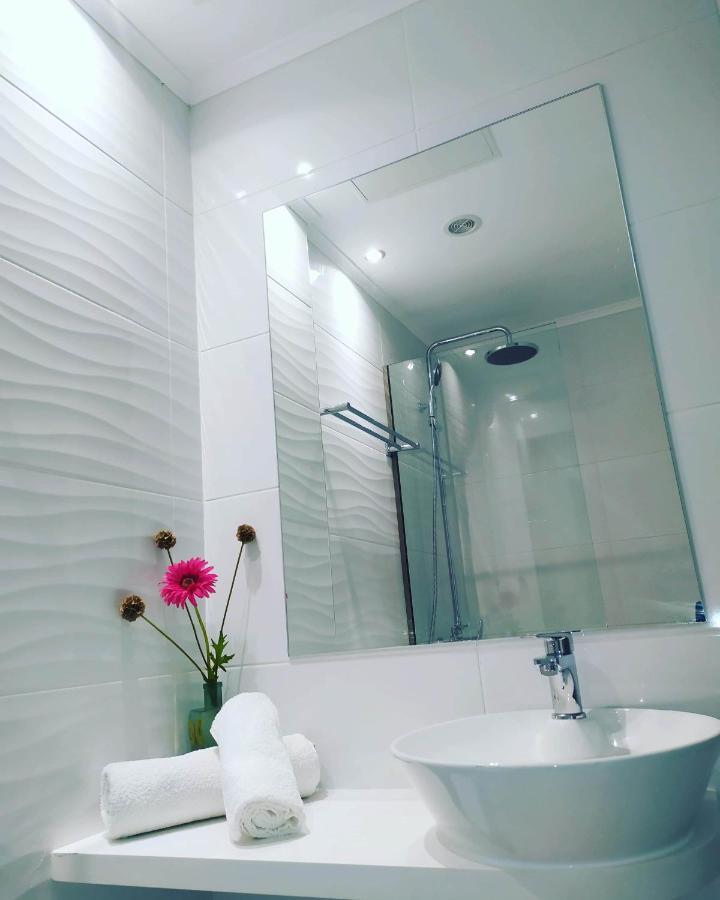 Orion Apartments Малиа Экстерьер фото