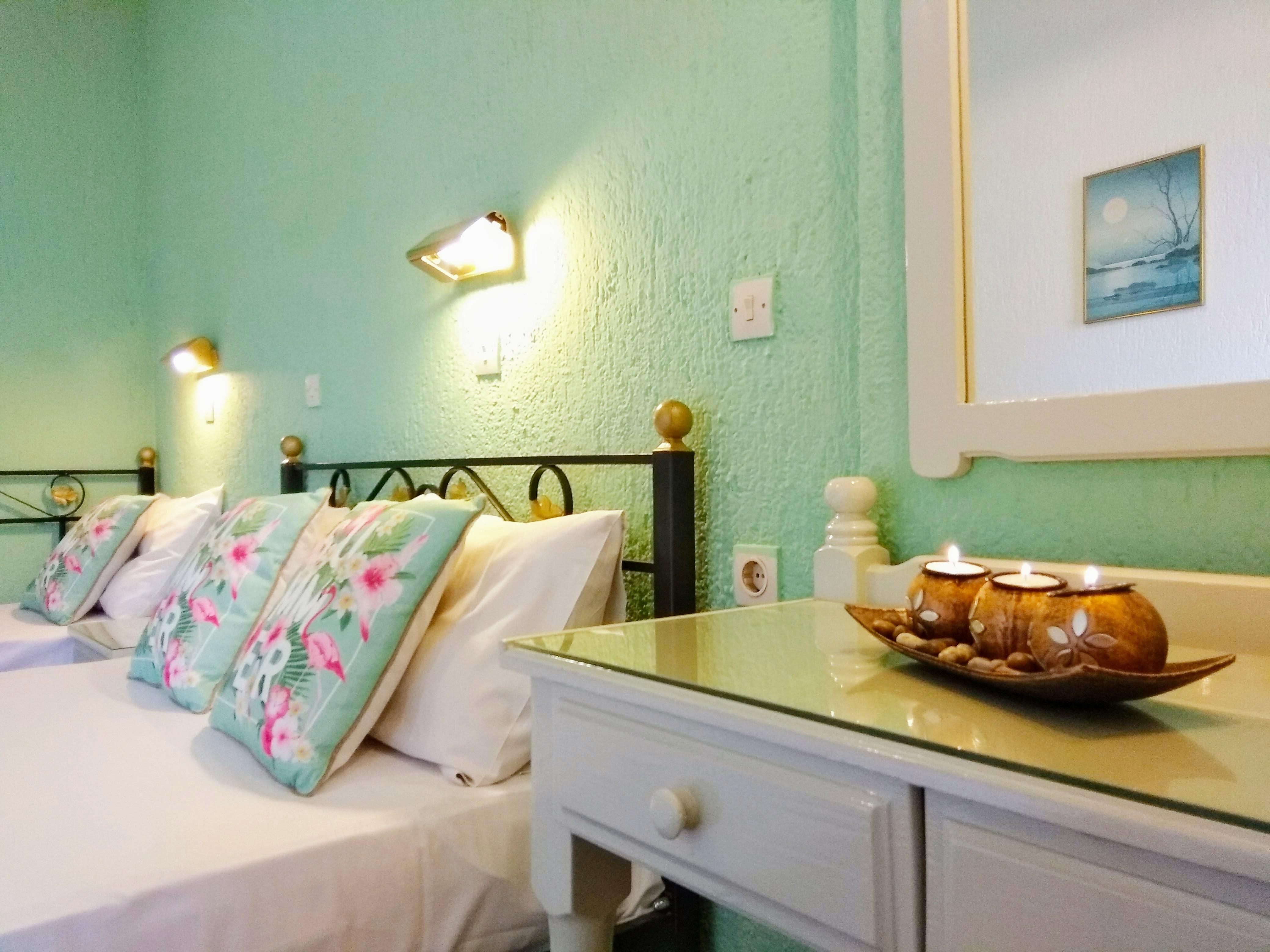Orion Apartments Малиа Экстерьер фото