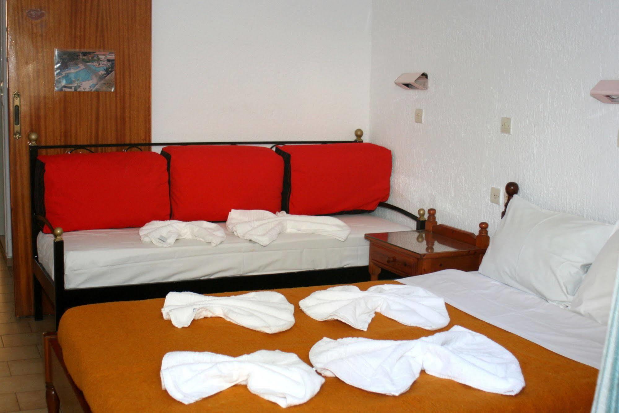 Orion Apartments Малиа Экстерьер фото